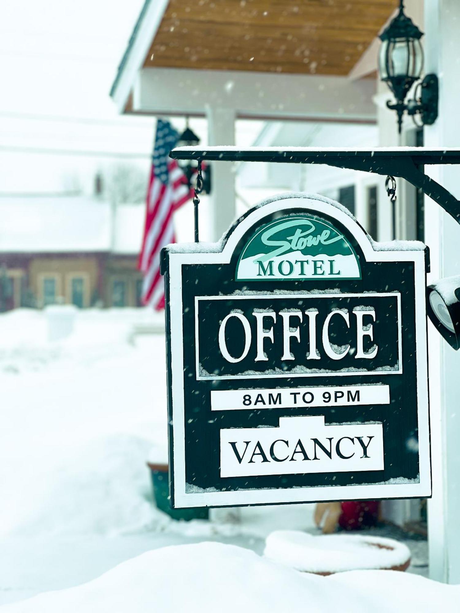 Stowe Motel & Snowdrift Bagian luar foto